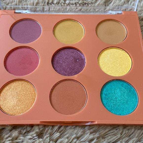 Beauty bakerie sweet potato pie eyeshadow palette - Picture 2 of 3